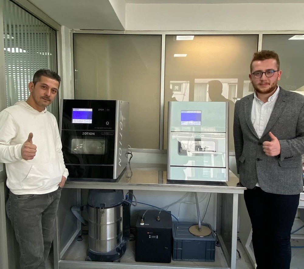 We Dental Milling Machine customer feedback We Dental Milling Machine customer feedback